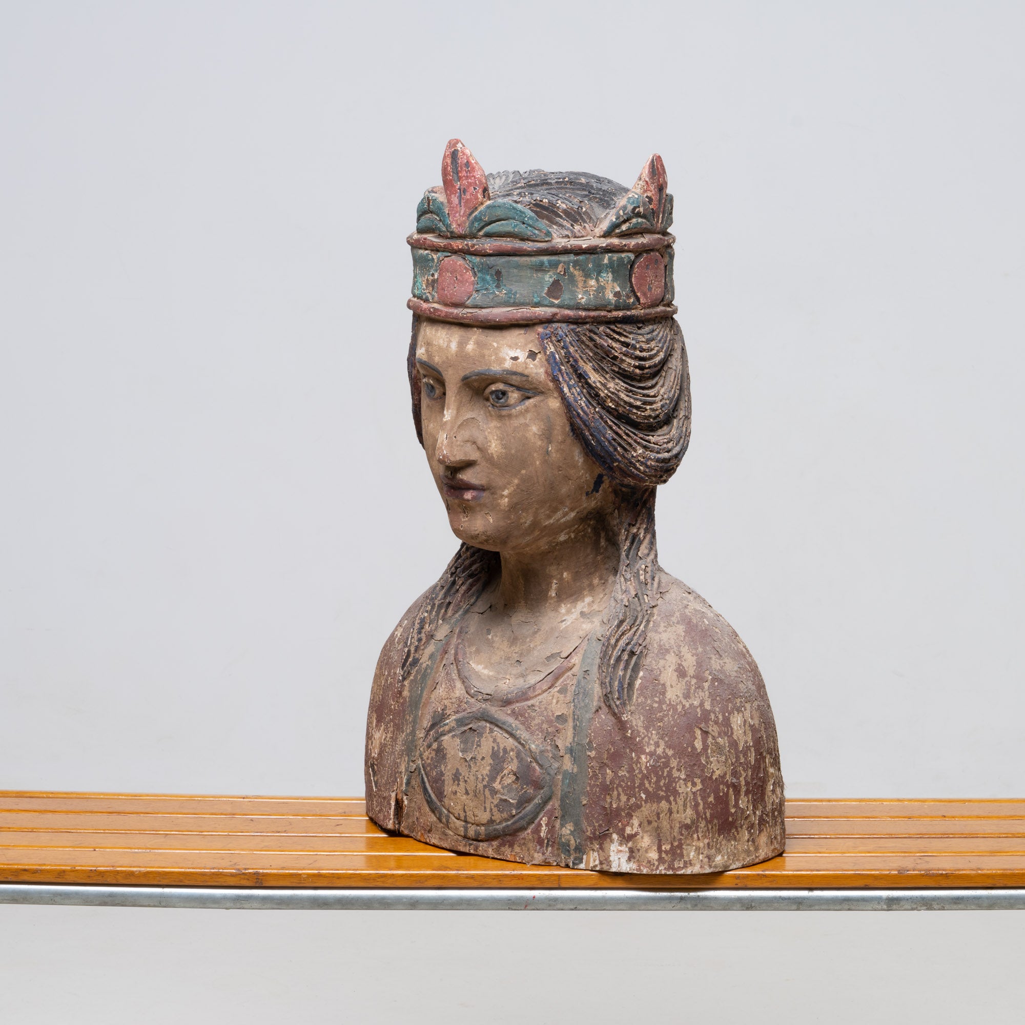 WOODEN POLYCHROOM BUST OF GORGEOUS WOMAN