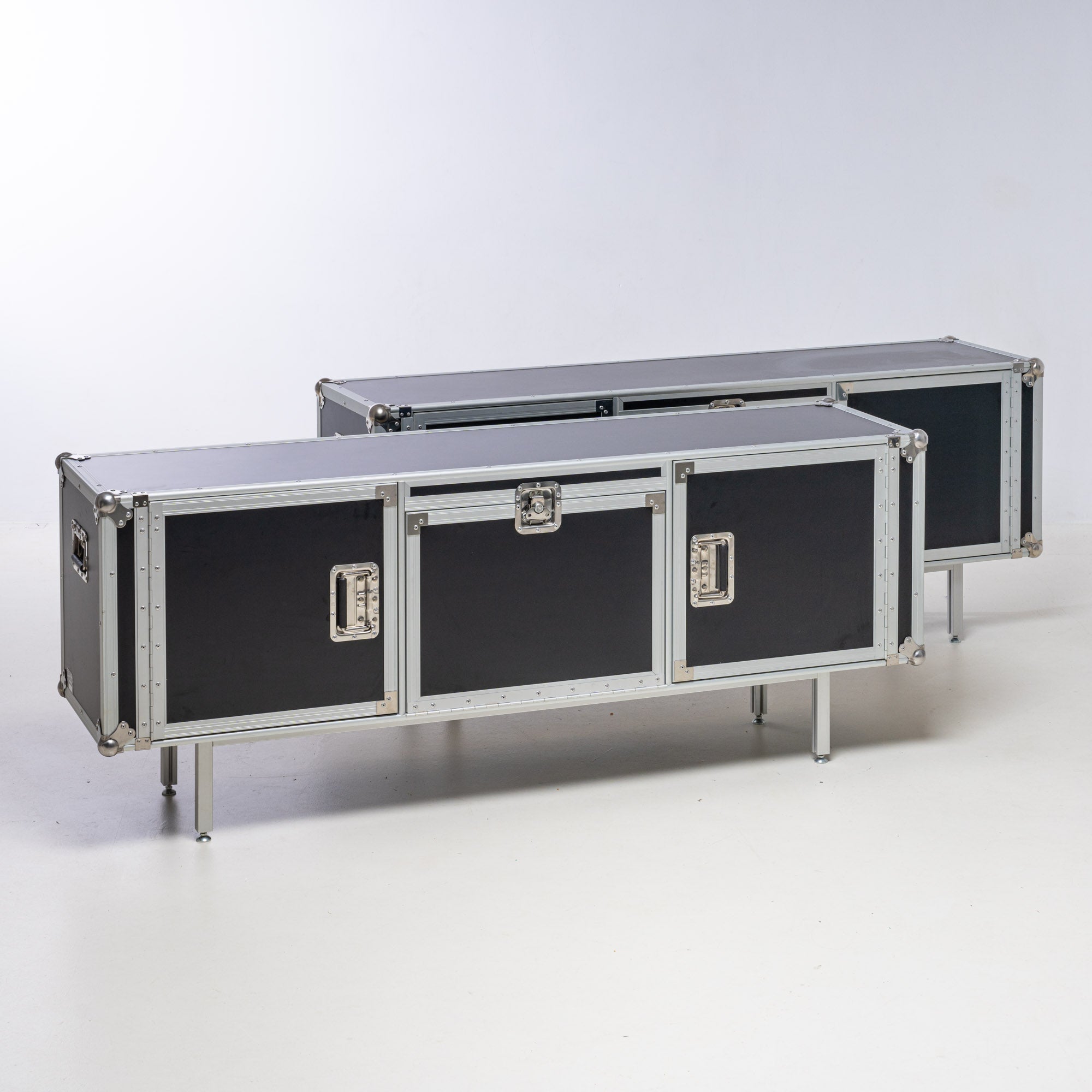 DIESEL BY MOROSO TOTAL FLIGHTCASE DRESSOIR