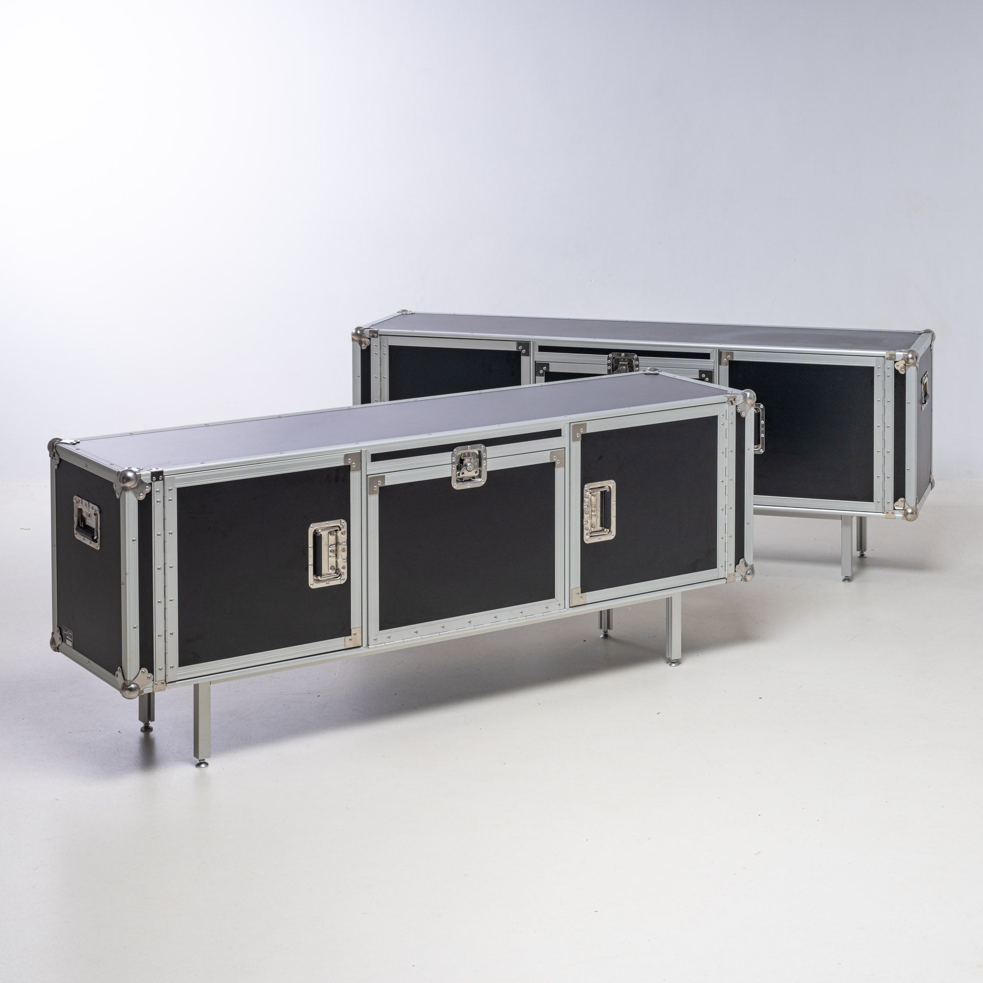 DIESEL BY MOROSO TOTAL FLIGHTCASE DRESSOIR