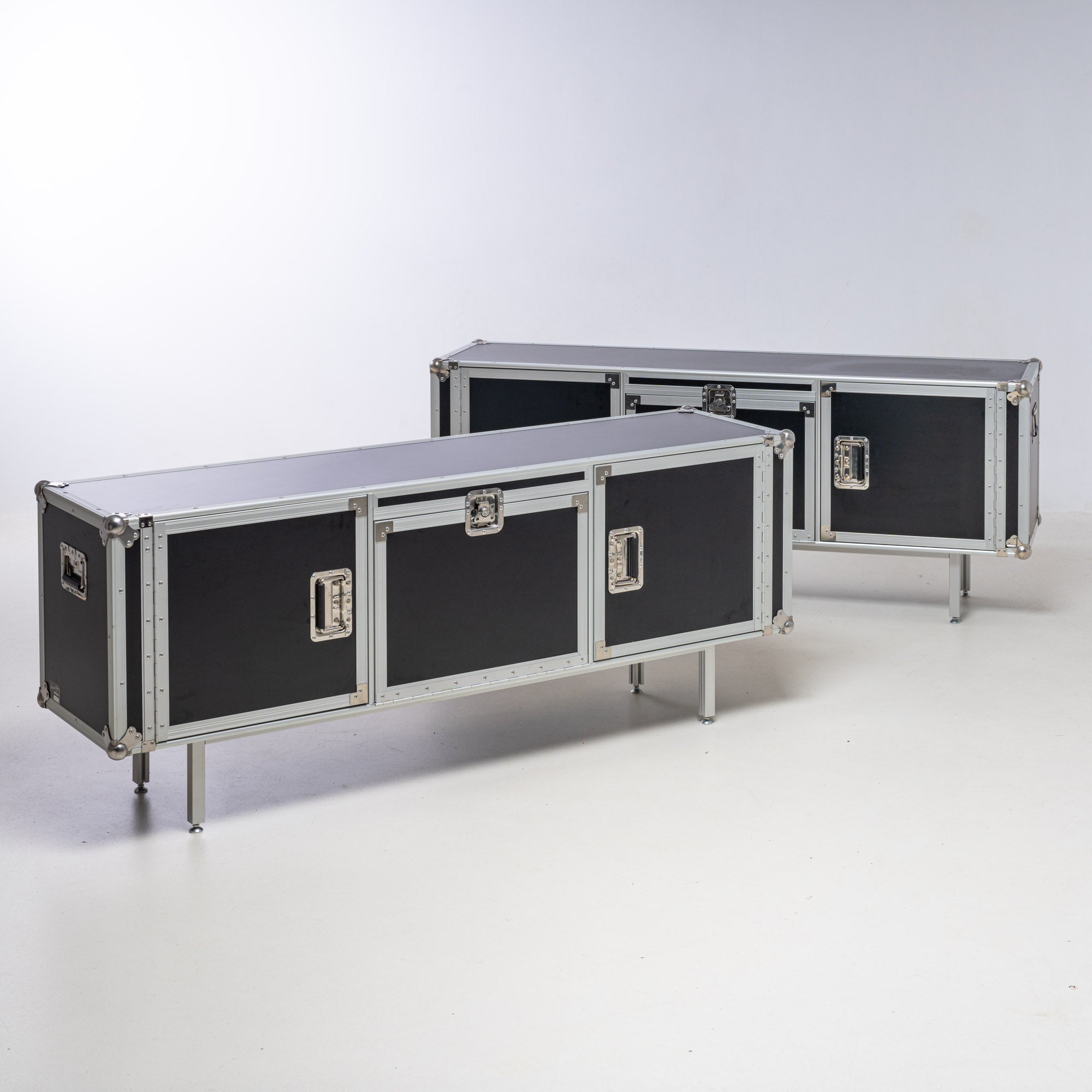 DIESEL BY MOROSO TOTAL FLIGHTCASE DRESSOIR