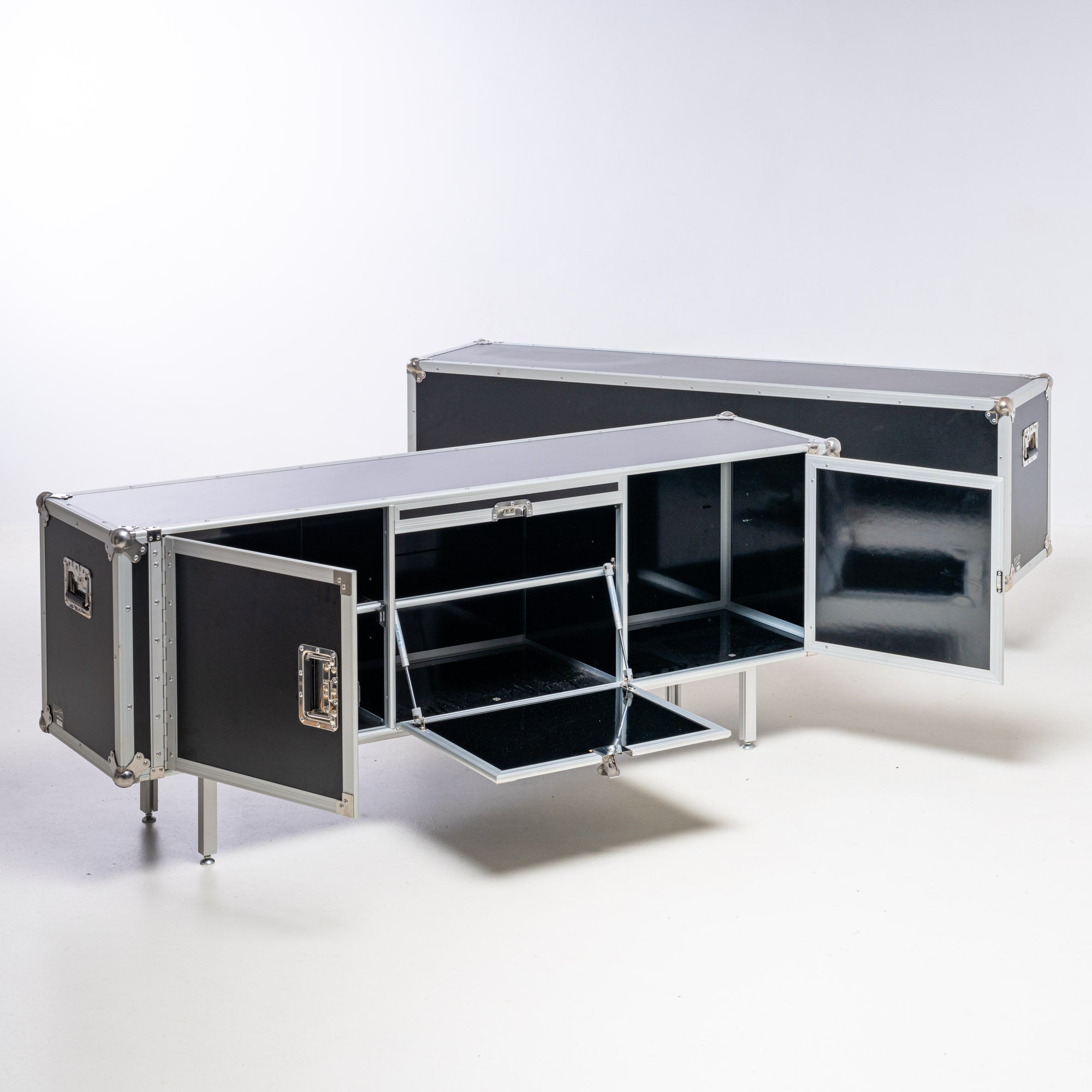 DIESEL BY MOROSO TOTAL FLIGHTCASE DRESSOIR