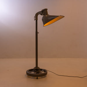 BENJAMIN SHOVEL LIGHT, INDUSTRIAL FLOORLIGHT, ADJUSTABLE IN HEIGHT