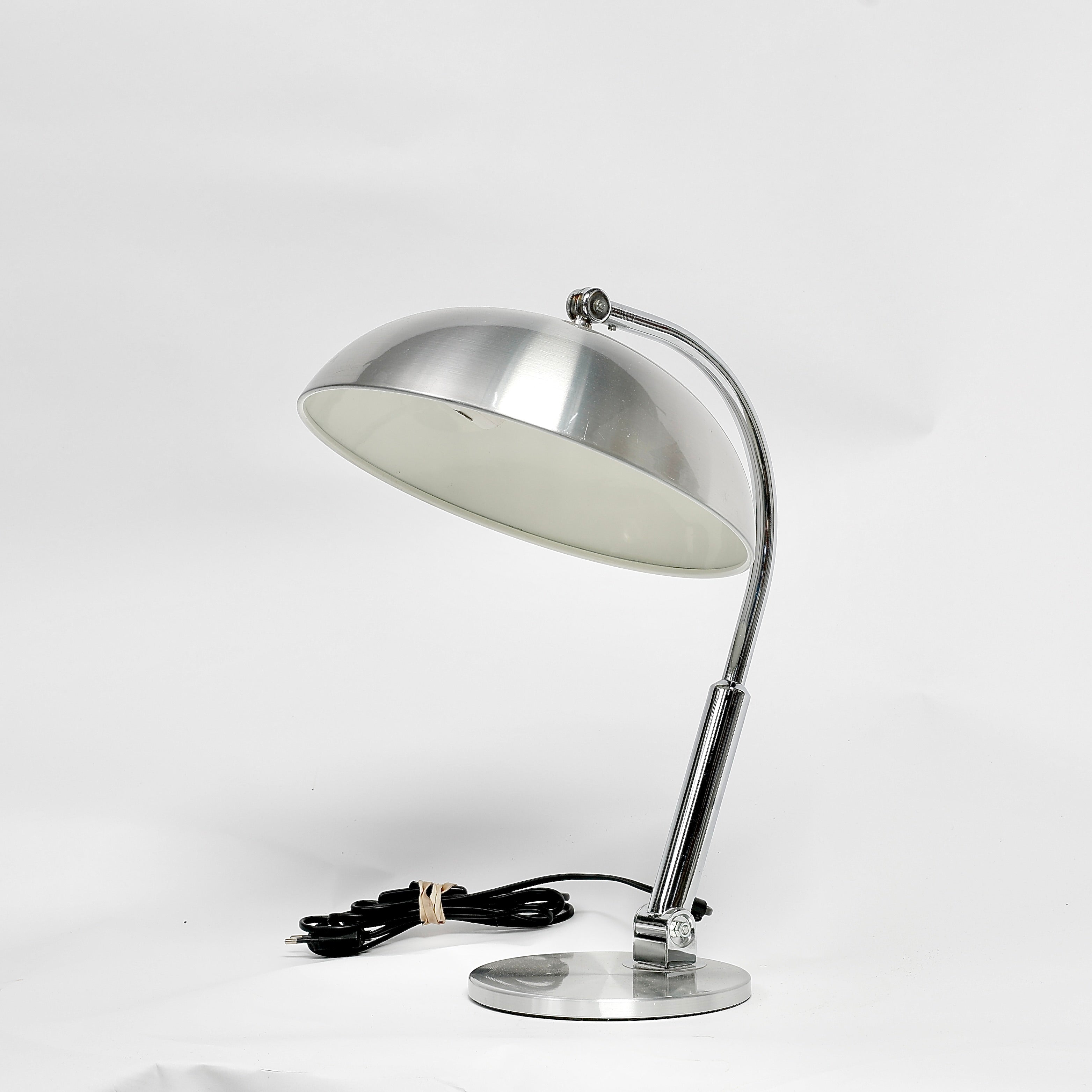HALA ZEIST, MODEL P-144, DESKLAMP, DESIGN H.T. BUSQUET