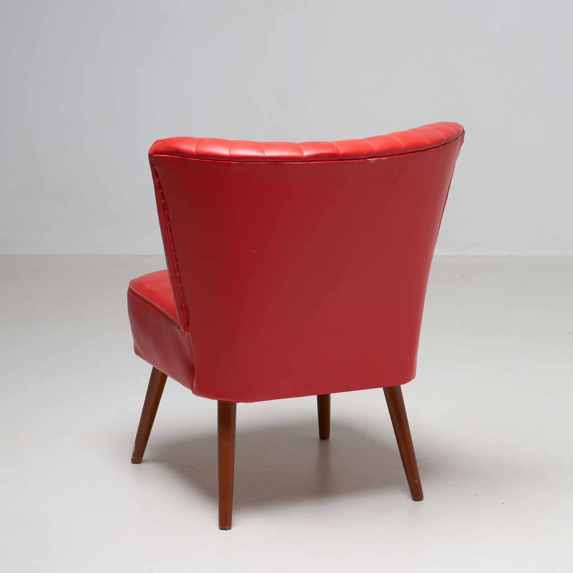CHARMING VINTAGE RED COCKTAIL CHAIR, NETHERLANDS, 1970s